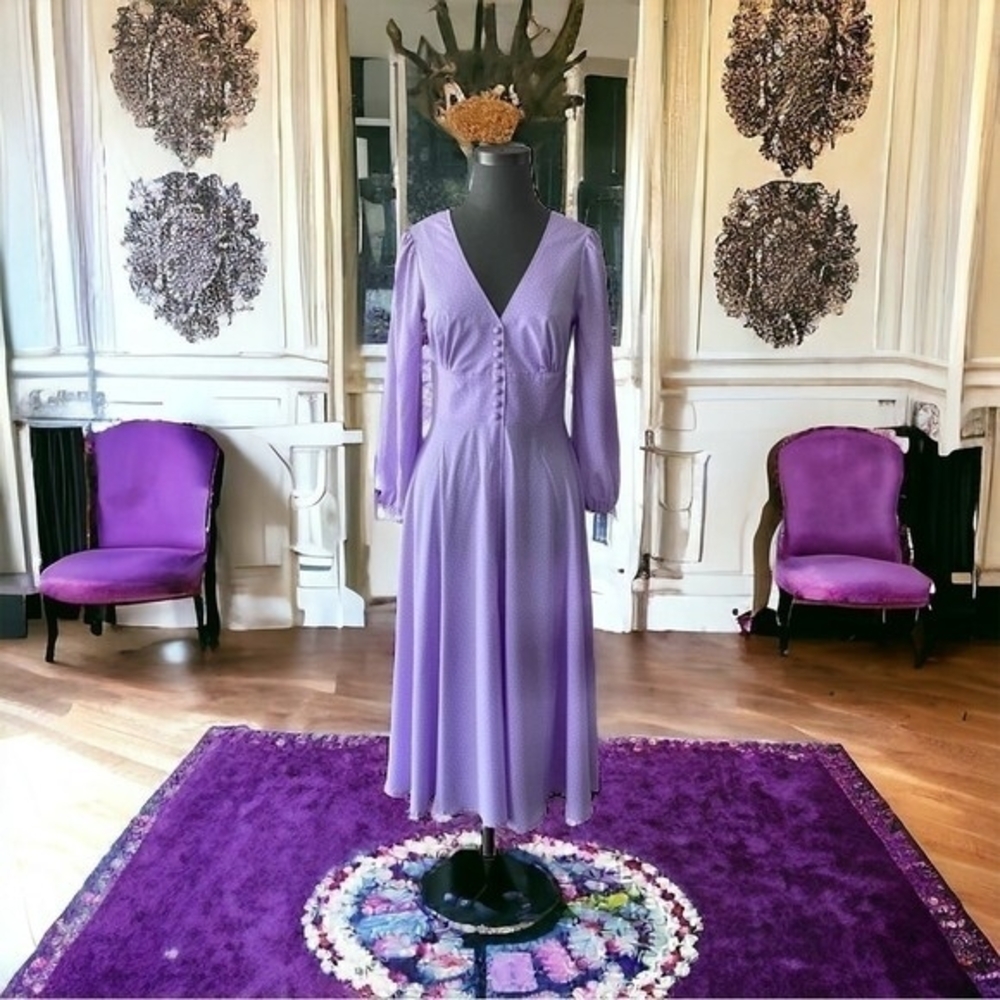 Lilac White Dot Fit Flare Maxi Dress L V-Neck Long Sleeve Prom Cocktail EXC - Picture 3 of 10